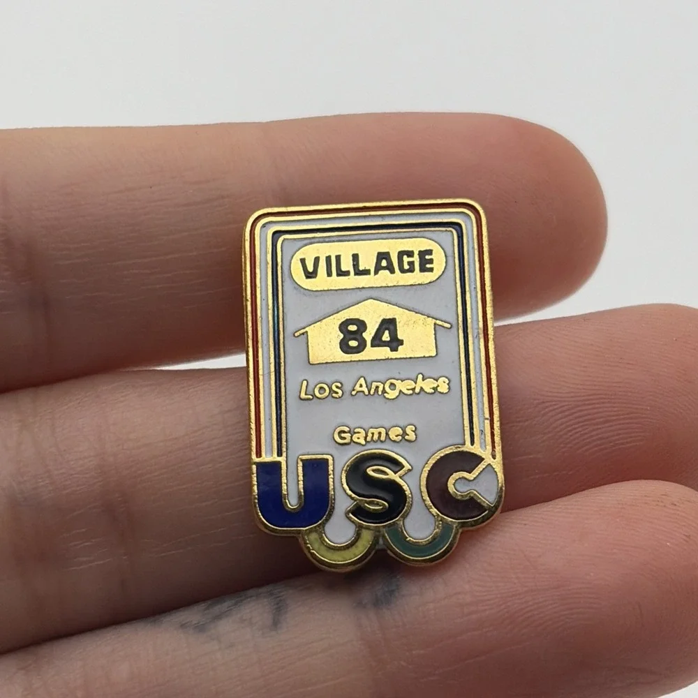 1984 Los Angeles Olympics USC Olympic Village Athlete‎ Housing Lapel Hat Pin